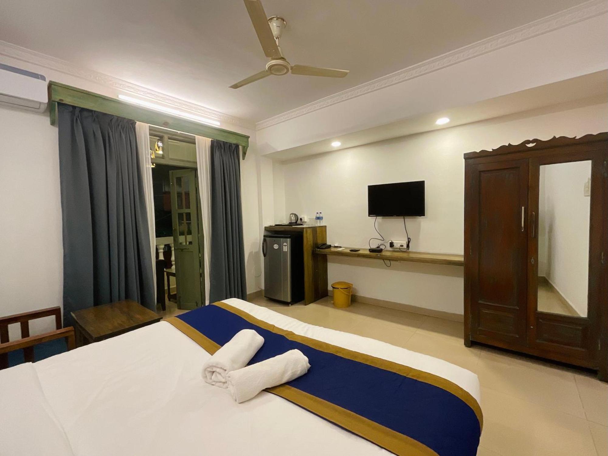 Nagas Hotel Satyavati Morjim Exteriér fotografie